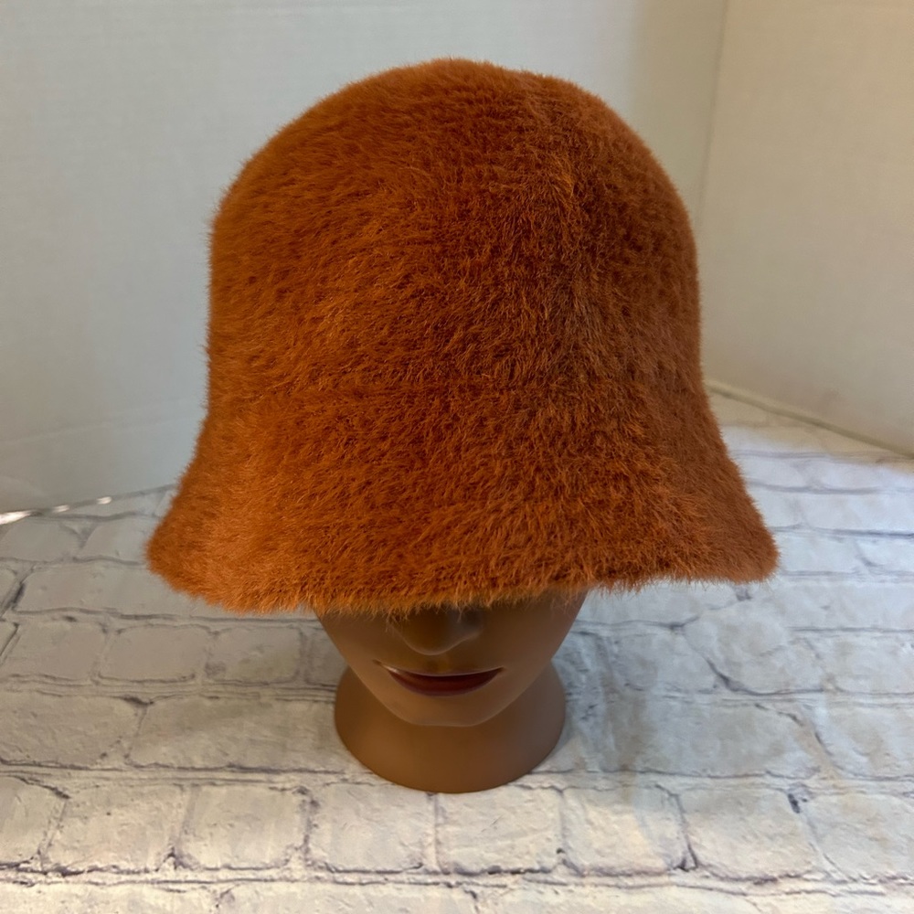 ALTAR’D STATE 100% NYLON WOMENS RUST COLOR BUCKET HAT O/S